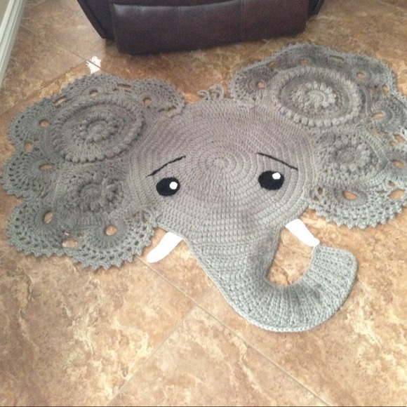 Crochet 🐘Elephant🐘 Rug - Picture 2 of 4